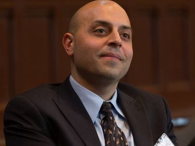 This Palestinian American professor leans on his Quaker faith during conflict