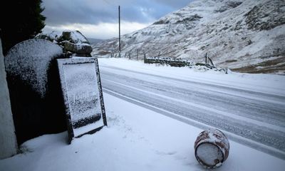 UK braced for further snow and ice on Monday