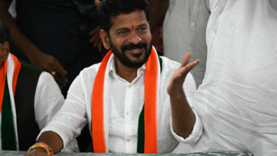 'Telangana Congress swearing-in ceremony likely on Dec 4 or 9'
