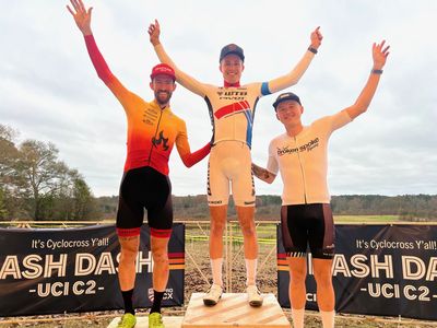 Eric Brunner dominates Saturday elite men's C2 contest at Nash Dash CX