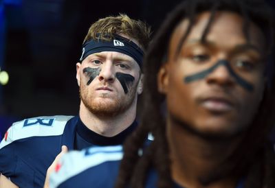 Watch: Titans’ Will Levis gives DeAndre Hopkins earful on sideline