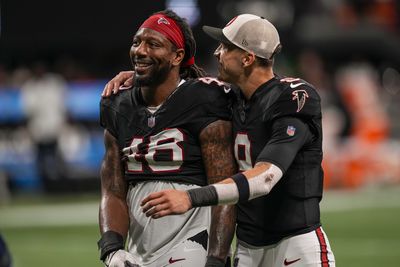 Falcons LB Bud Dupree records 50th career sack