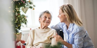 4 tips to help your loved one with dementia enjoy the festive season