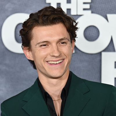 Tom Holland Turns to Girlfriend Zendaya First for Acting Critiques—and Appreciates Her Brutal Honesty