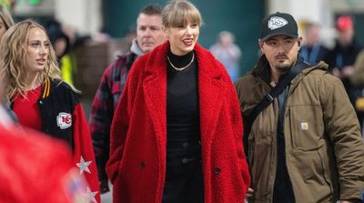 Taylor Swift Arrived at Lambeau Field In Chiefs Red to Root on Travis Kelce vs. Packers