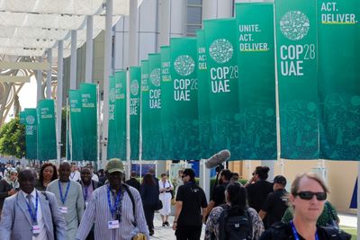 As Dubai Hosts Climate Talks, Its Air Pollution Soars