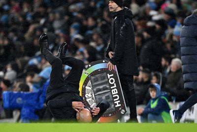 Graeme Murty in ultimate Rangers throwback as Pep attempts backward headstand