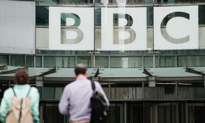 BBC likely to receive below-inflation rise in licence fee