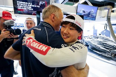 Tsunoda pays tribute to “biggest supporter” Tost after AlphaTauri F1 exit