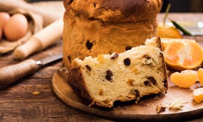 Upmarket UK retailers ditch Christmas pud for panettone