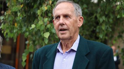 Trespass charge against Bob Brown could fall over