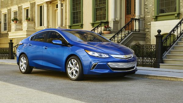Almost 73,000 Second-Gen Chevrolet Volt PHEVs Probed For Power Loss