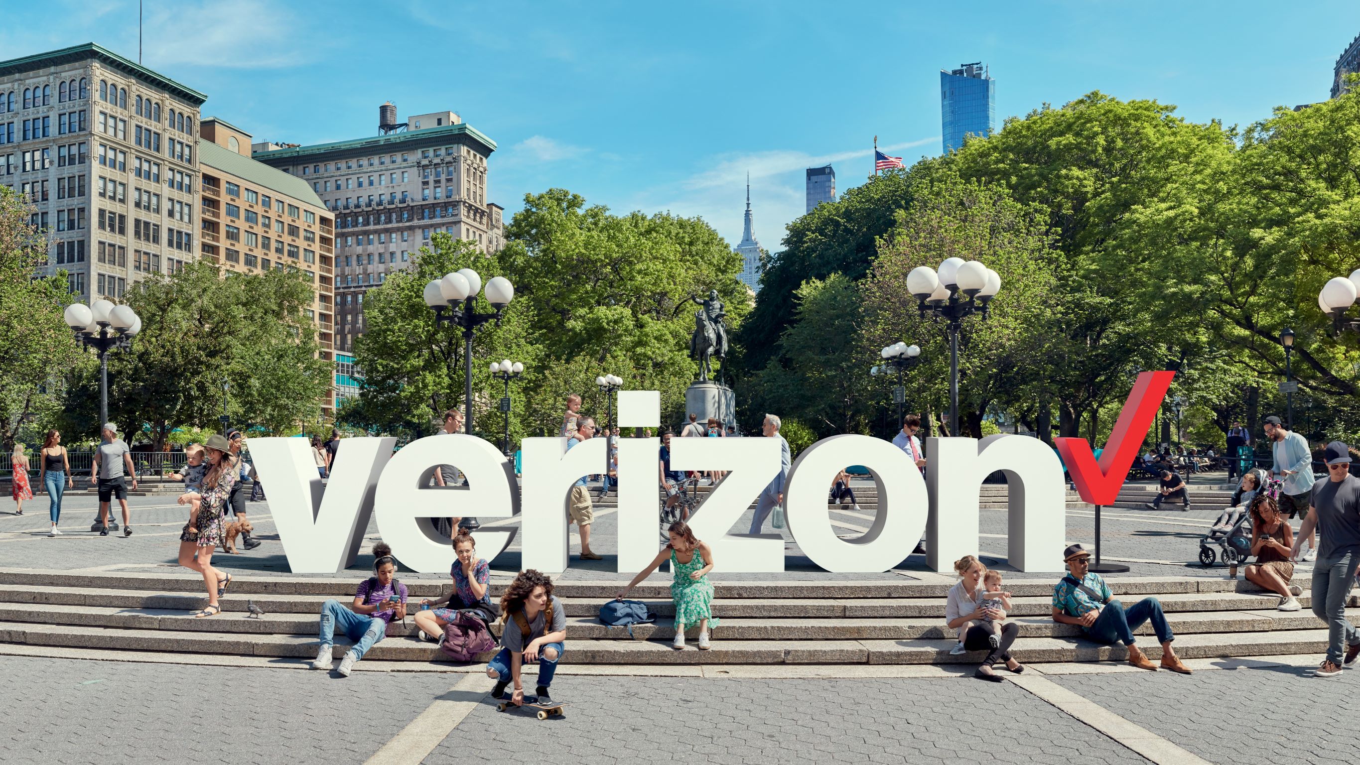Verizon bundles Netflix and Max for $10 per month Verizon bundles Netflix and Max for $10 per month
