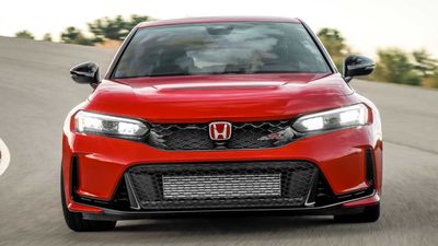 The 2024 Honda Civic Type R Costs $1,900 More For No Good Reason