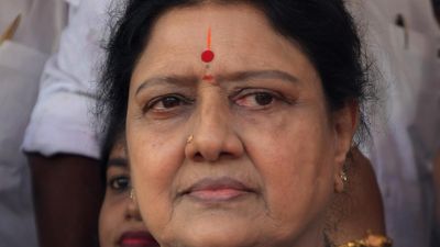 Madras High Court dismisses V.K. Sasikala’s claim over AIADMK general secretary post