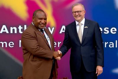 Papua New Guinea's prime minister says he will sign a security pact with Australia