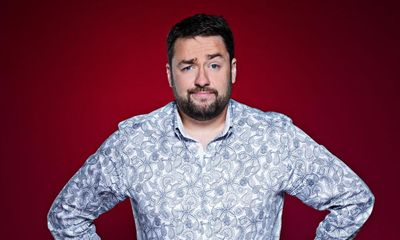 ‘Look at the bloody tip!’: Jason Manford blasts messy theatre audiences