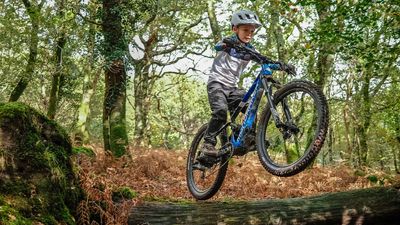 Mondraker launches new kids’ range of high-end MTBs and e-MTBs with cute video