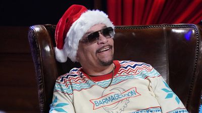 Law And Order's Ice-T Channeled His Inner Fin To Interrogate Blake Shelton, And Now I Miss SVU More Than Ever