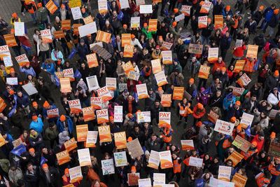 Junior doctors announce fresh strikes after talks break down