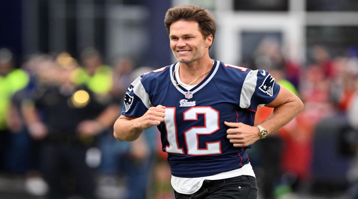 Tom Brady Chooses Ideal Receivers for Hypothetical Pro…