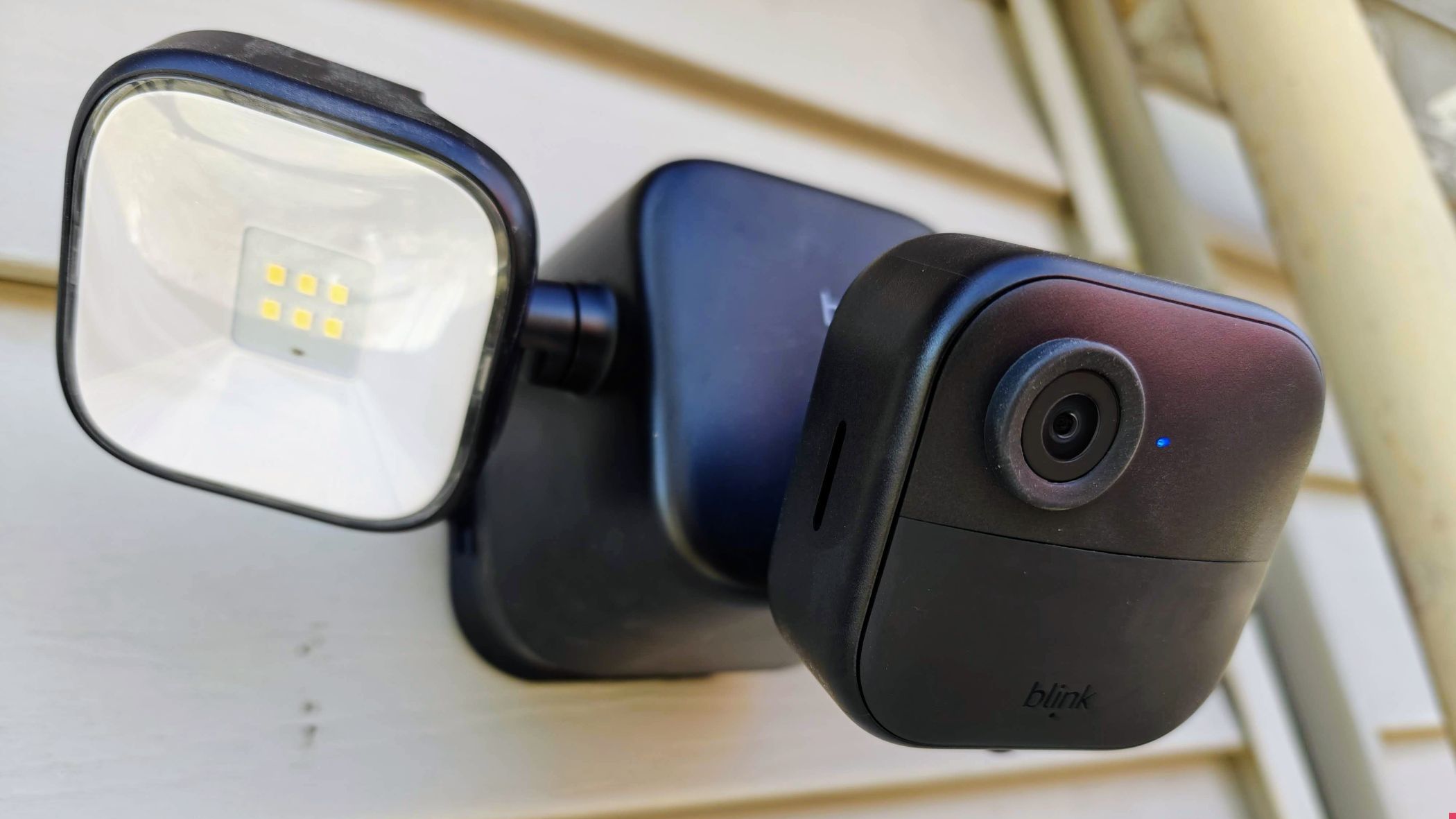 Blink Outdoor 4 Floodlight Camera review Good but not…