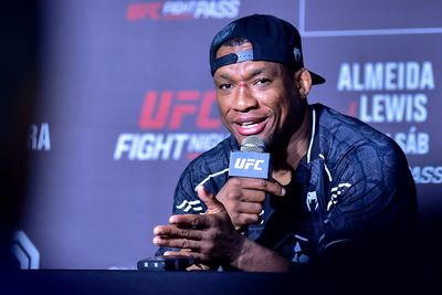 Jailton Almeida calls for UFC interim title fight vs. Tom Aspinall, doesn’t think Jon Jones should be stripped