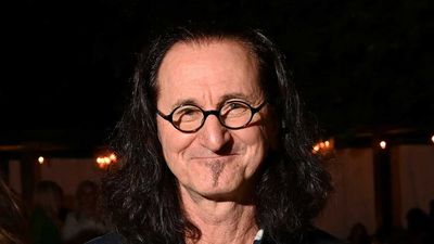 Geddy Lee releases two previously unheard solo tracks