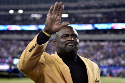 Giants legend Lawrence Taylor admits he couldn’t play with modern rules