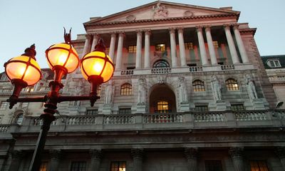 Bank of England warns AI could pose financial stability risks