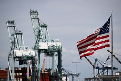 US October Trade Deficit Widens Further On Decline In Exports