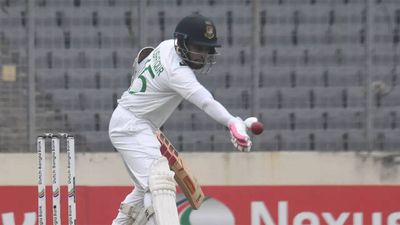 'Only proper players...': Michael Vaughan welcomes Mushfiqur Rahim to 'handled ball' club