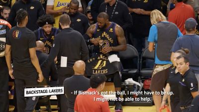 LeBron James and Anthony Davis Were Mic’d Up on the Bench Talking Strategy and It Was Fascinating