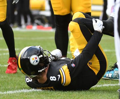 Steelers QB Kenny Pickett could miss 4 games after ankle surgery