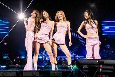 Blackpink renew contract with agency amid split rumours