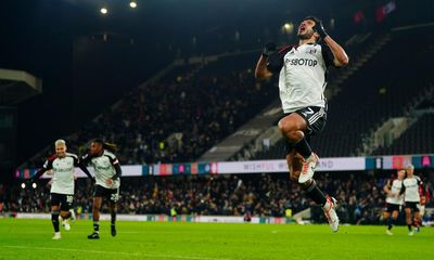 Fulham hit five past dire Nottingham Forest to pile pressure on Steve Cooper
