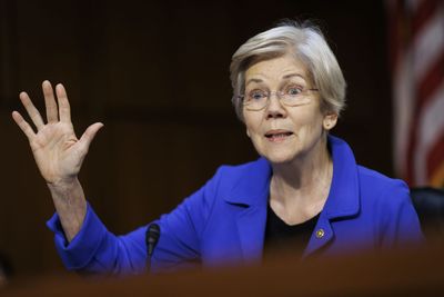Elizabeth Warren and Wall Street just declared a truce: ‘I am not usually holding hands with the CEOs of multibillion-dollar banks’