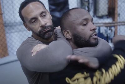 Rio Ferdinand puts UFC champion Leon Edwards in chokehold