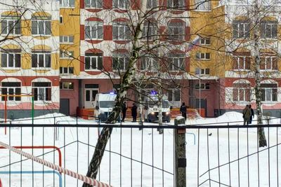 Russian Girl, 14, Shoots And Kills Classmate, Commits Suicide