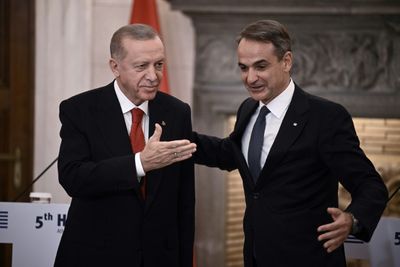 Greece, Turkey Vow To Work On Improving Relations