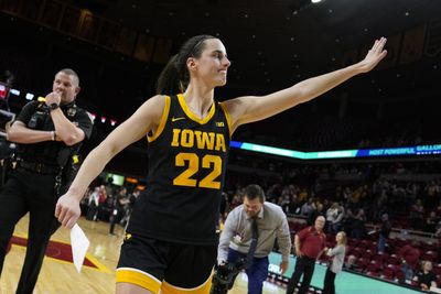 Caitlin Clark casually reacted to her 3,000 career points achievement: ‘We keep playing’