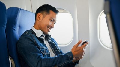 Footage of passenger manspreading on plane garners millions of views