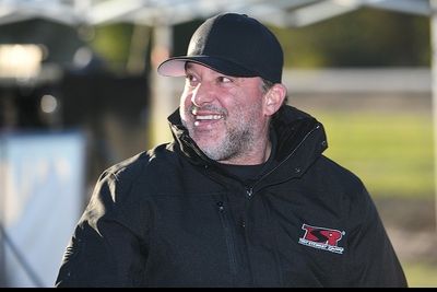 Tony Stewart to drive wife Leah's NHRA Top Fuel dragster in 2024