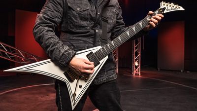 Jackson expands its Japanese made MJ Series with a pair of high-end shred-ready RR24MGs in two classic pinstripe finishes