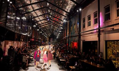 Chanel pairs up with Manchester for tweedy catwalk show