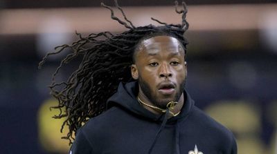 Saints’ Alvin Kamara Made Classy Gesture to Sideline Worker Injured in Collision