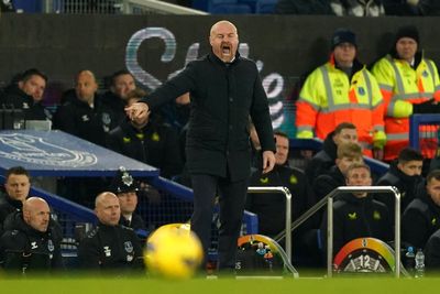 Sean Dyche hails Everton unity after climbing out of Premier League relegation zone