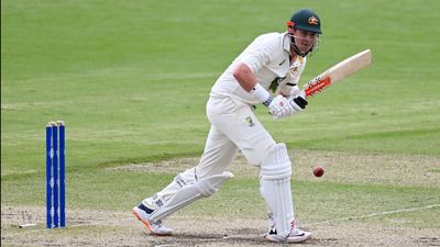 Renshaw pushes Test case with ton against Pakistan