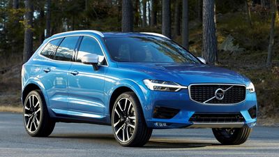 Volvo hybrid builds bridge to a fast-tracked EV future