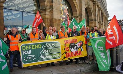 UK anti-strike law is ‘galvanising moment’ for unions, says TUC boss